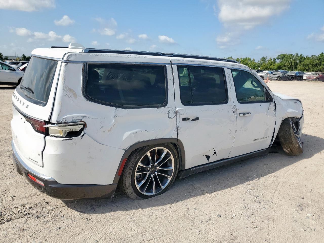 2022 Jeep Wagoneer Series Iii - Image 3