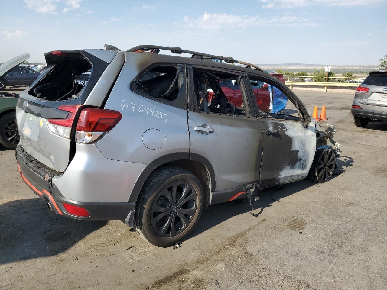 2020 Subaru Forester Sport - Фото 3