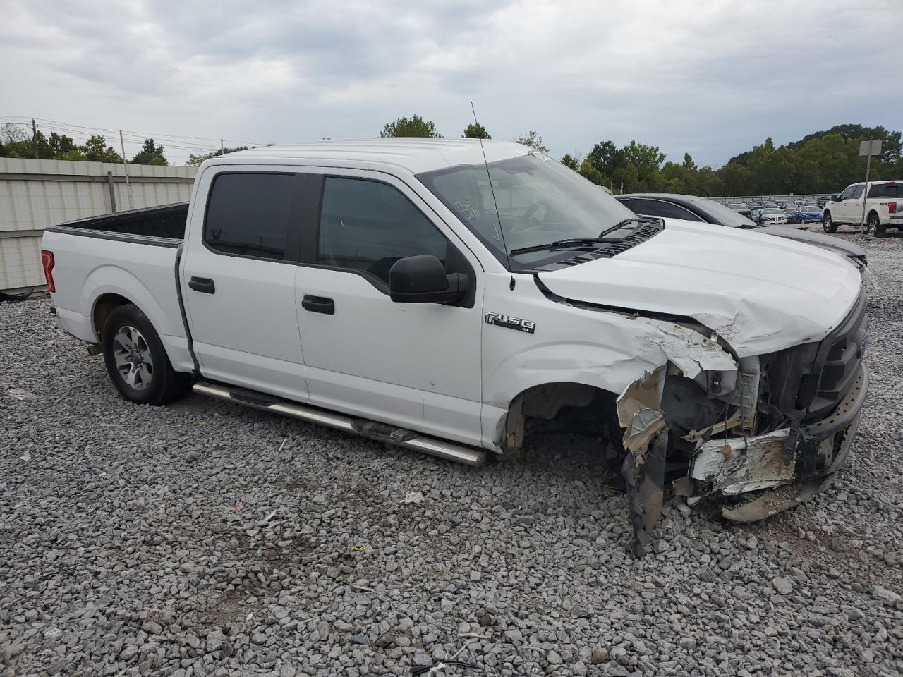 2017 Ford F150 Supercrew - Image 4