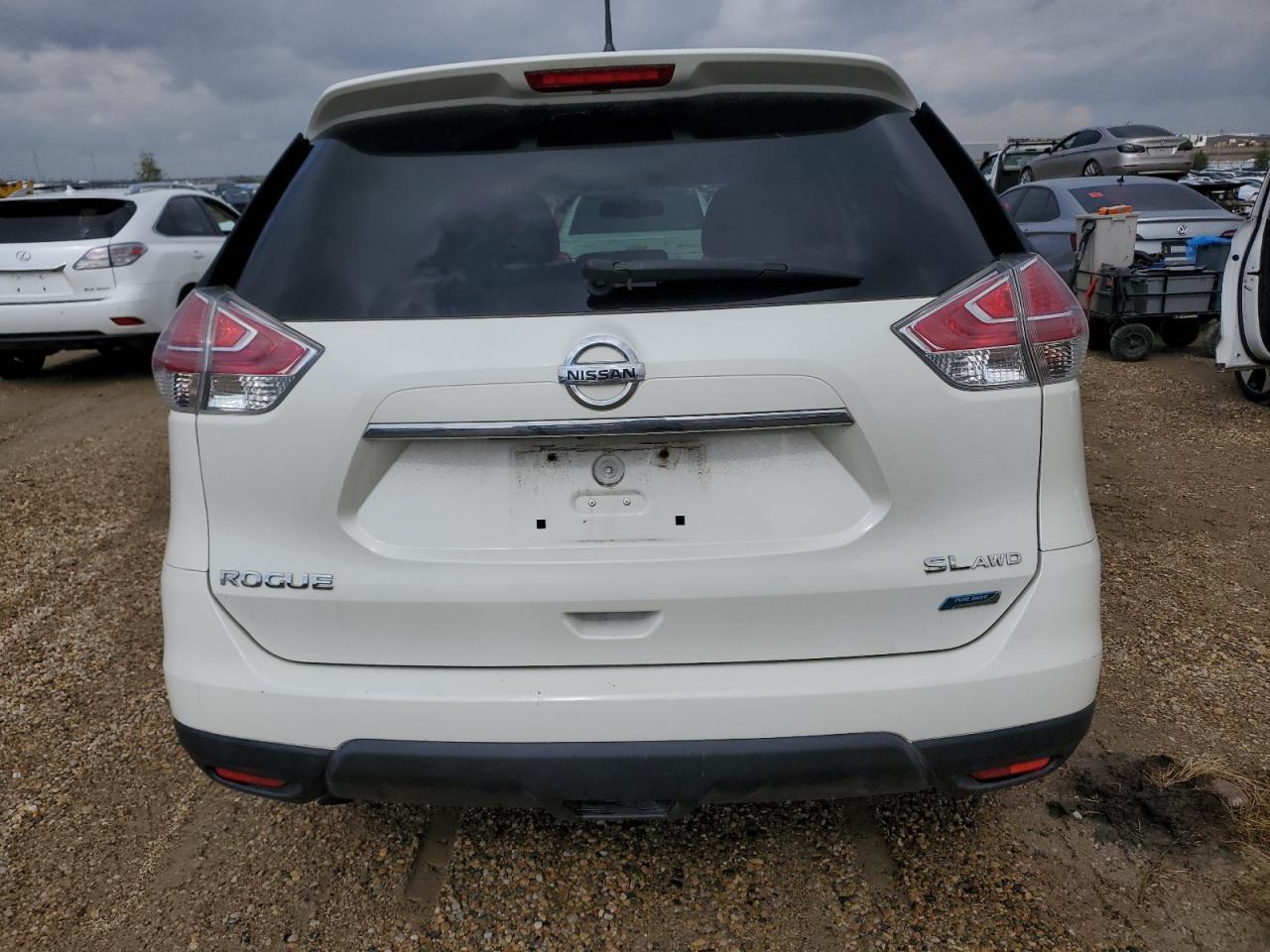 2015 Nissan Rogue S - Фото 6