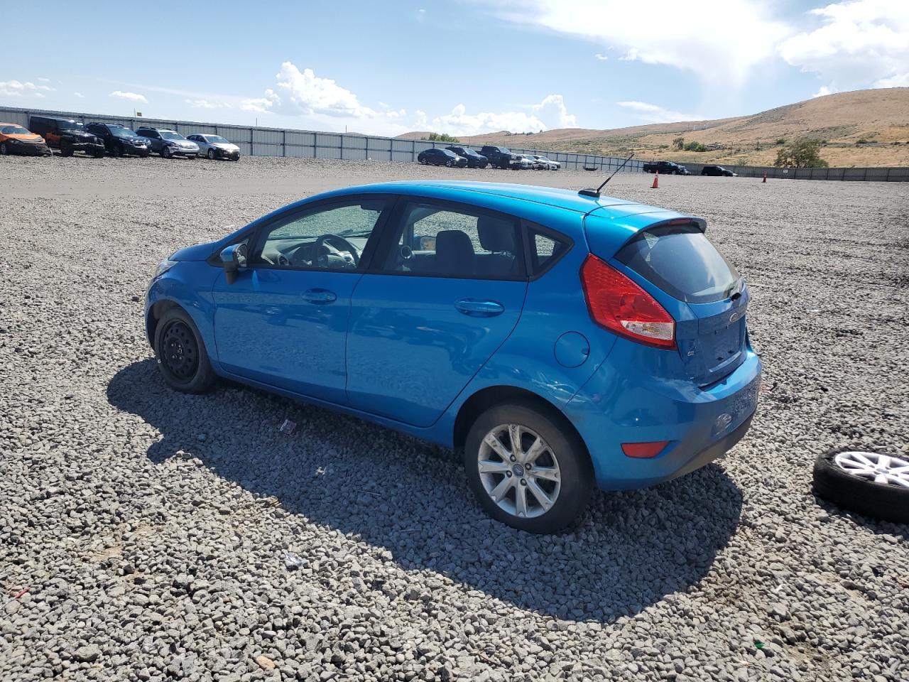2012 Ford Fiesta Se - Фото 2