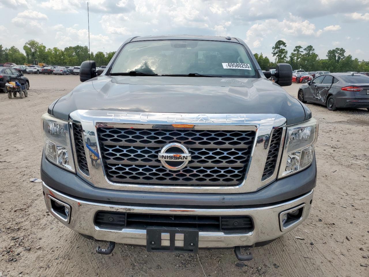 2017 Nissan Titan Xd Sl - Image 5