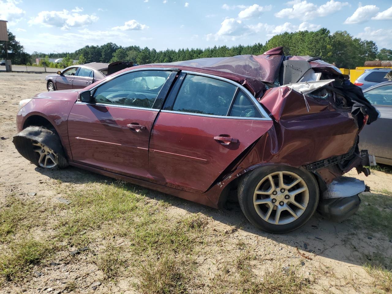 2015 Chevrolet Malibu 1Lt - Фото 2