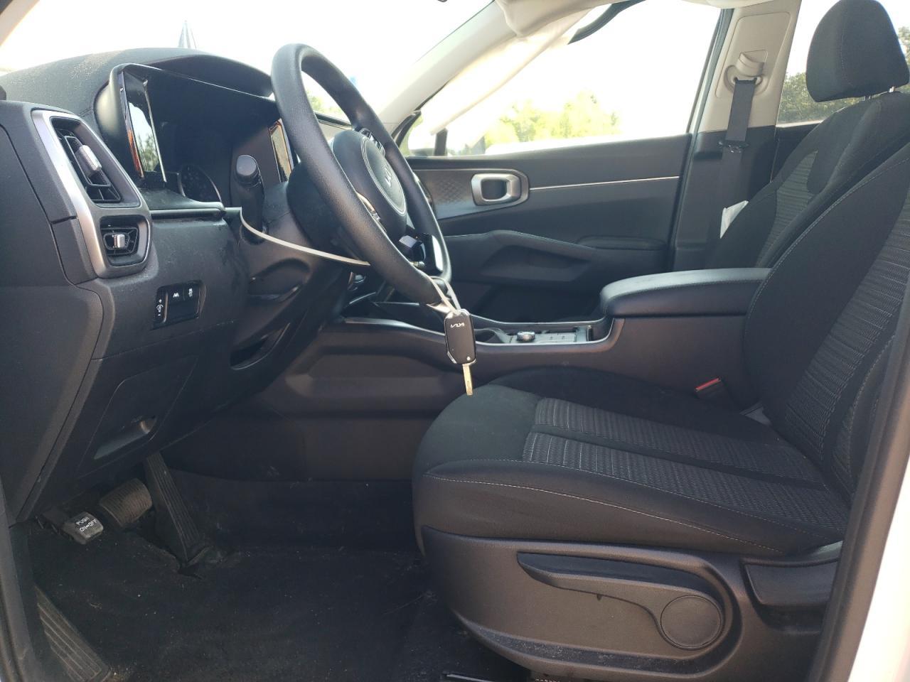 2022 Kia Sorento Lx - Image 7