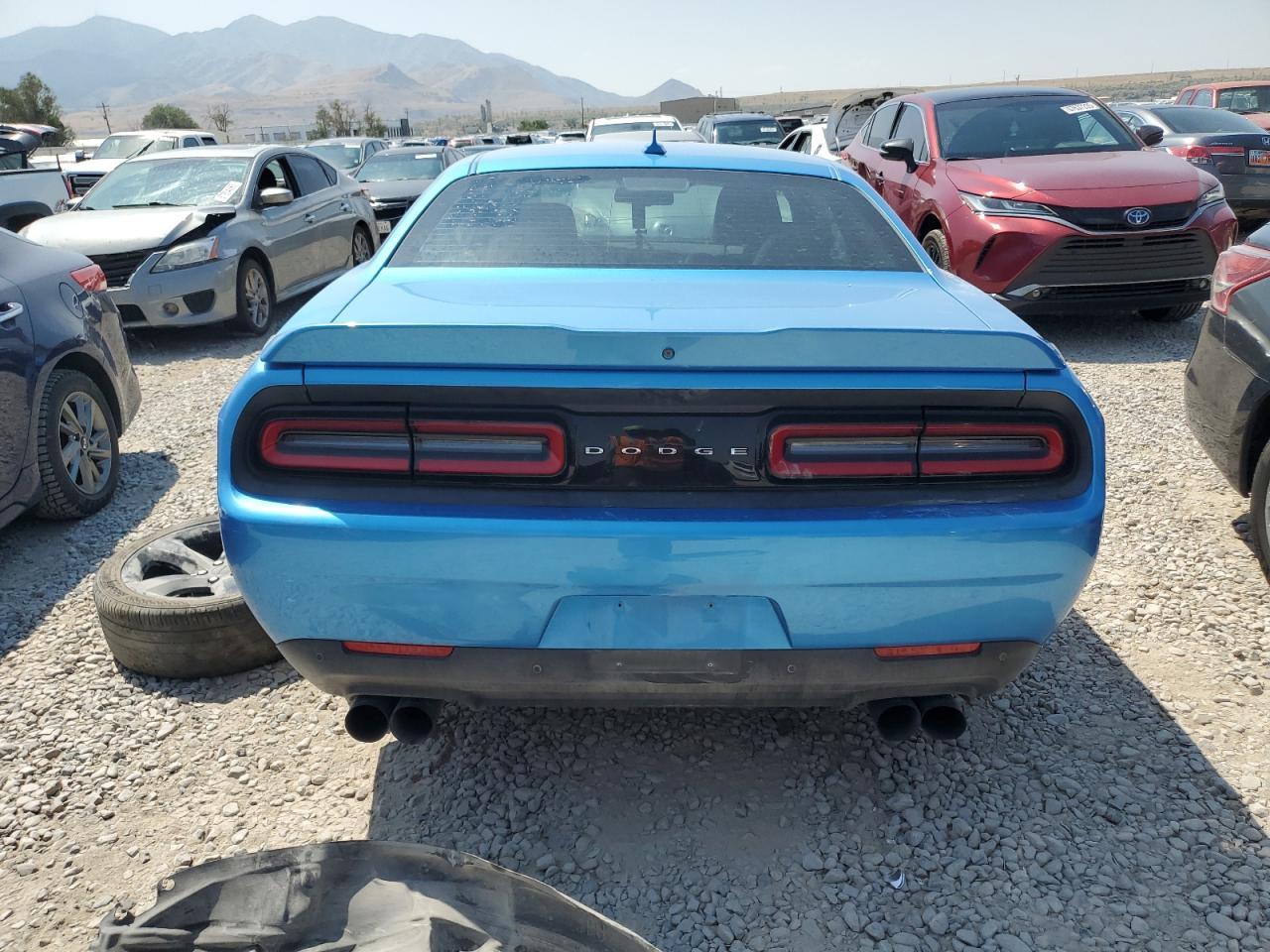 2016 Dodge Challenger R/T - Image 6