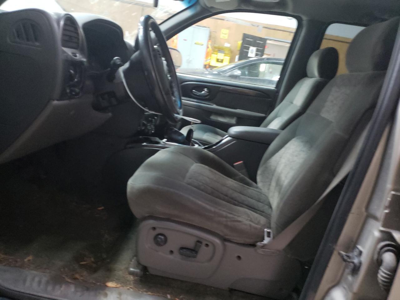 2002 GMC Envoy - Фото 7