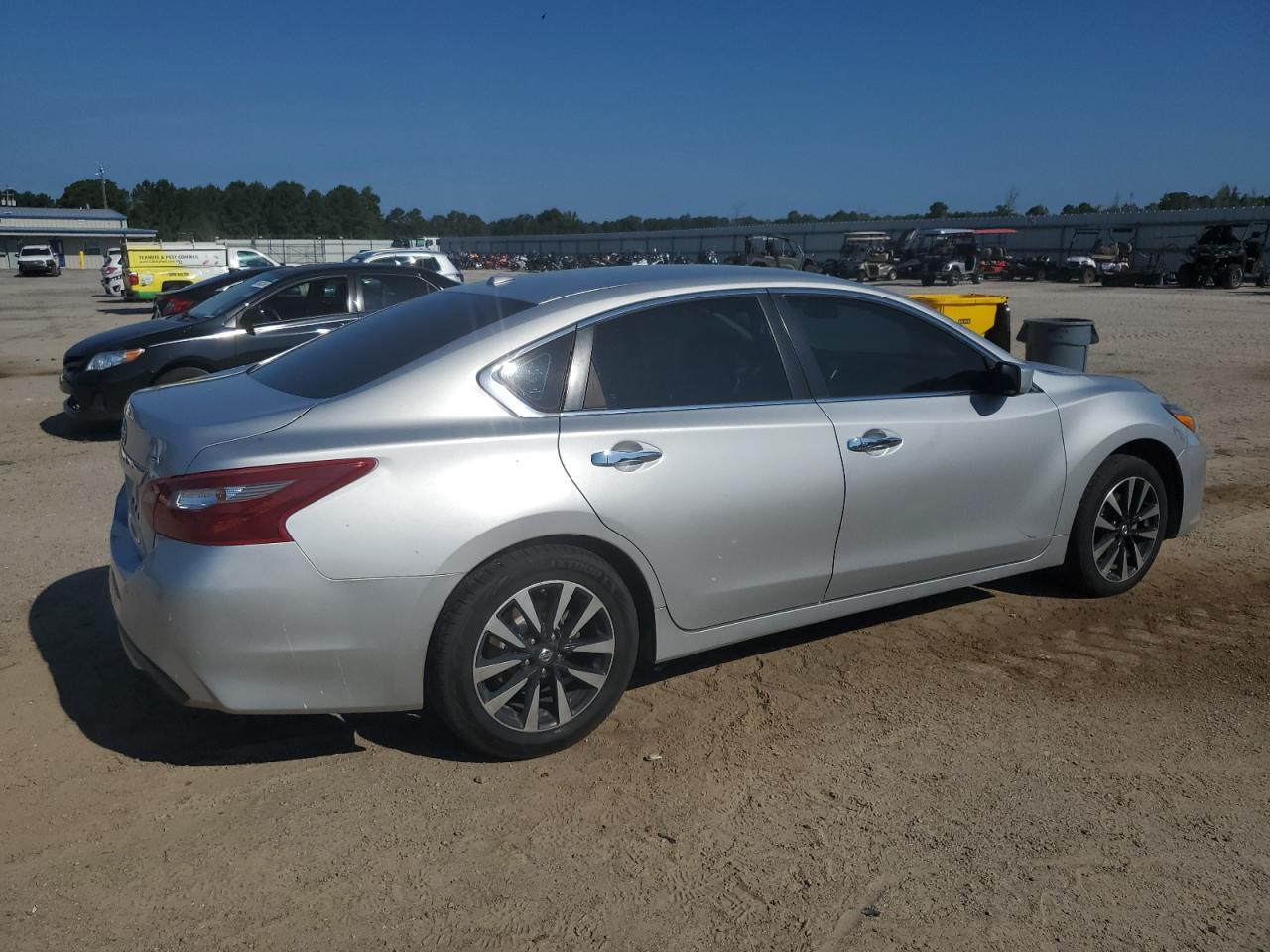 2018 Nissan Altima 2.5 - Image 3