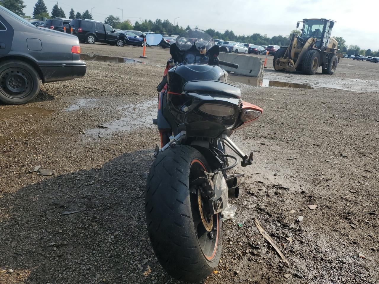 2007 Suzuki Gsx-R1000 - Image 4