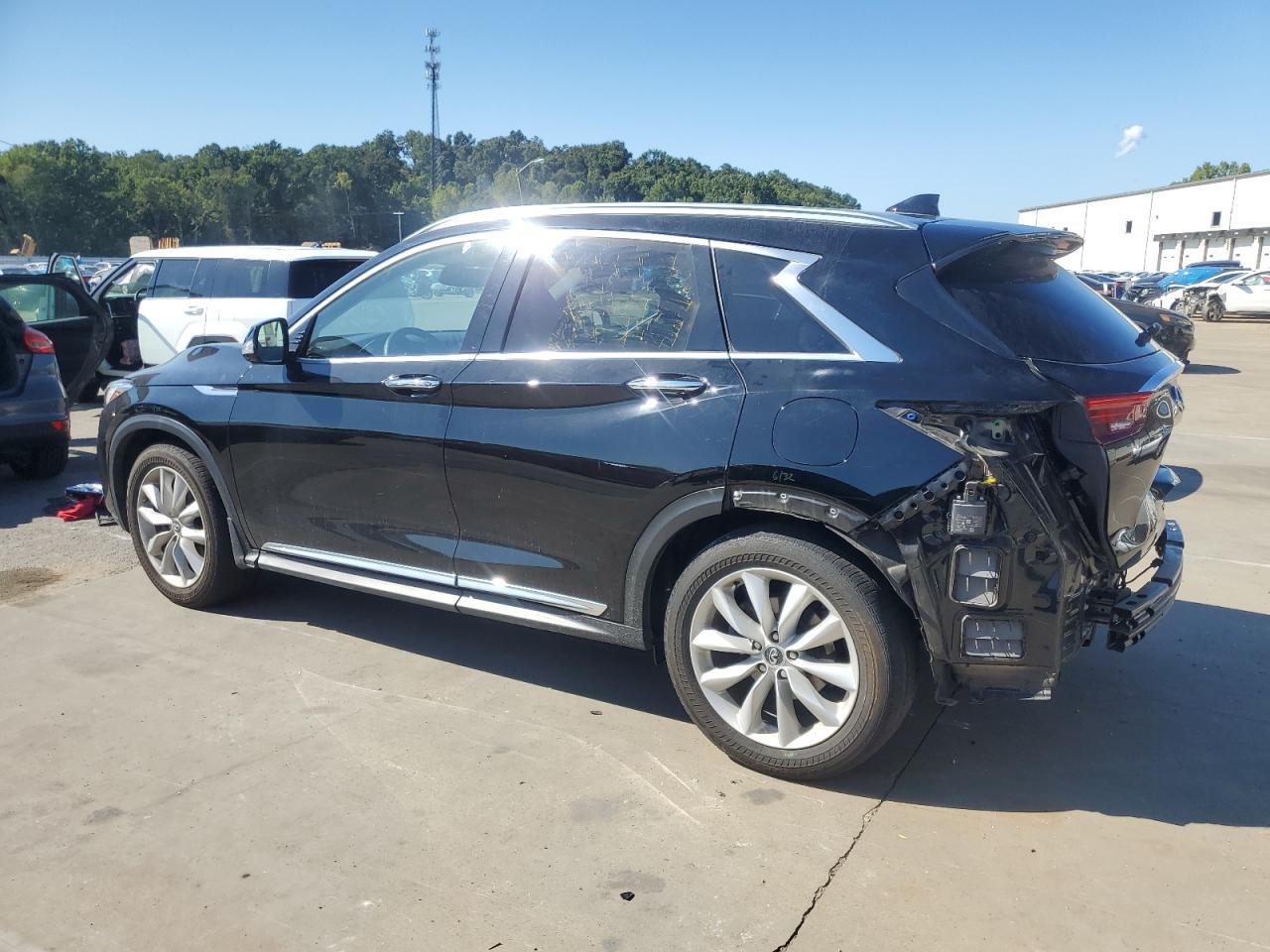 2019 Infiniti Qx50 Essential - Фото 2