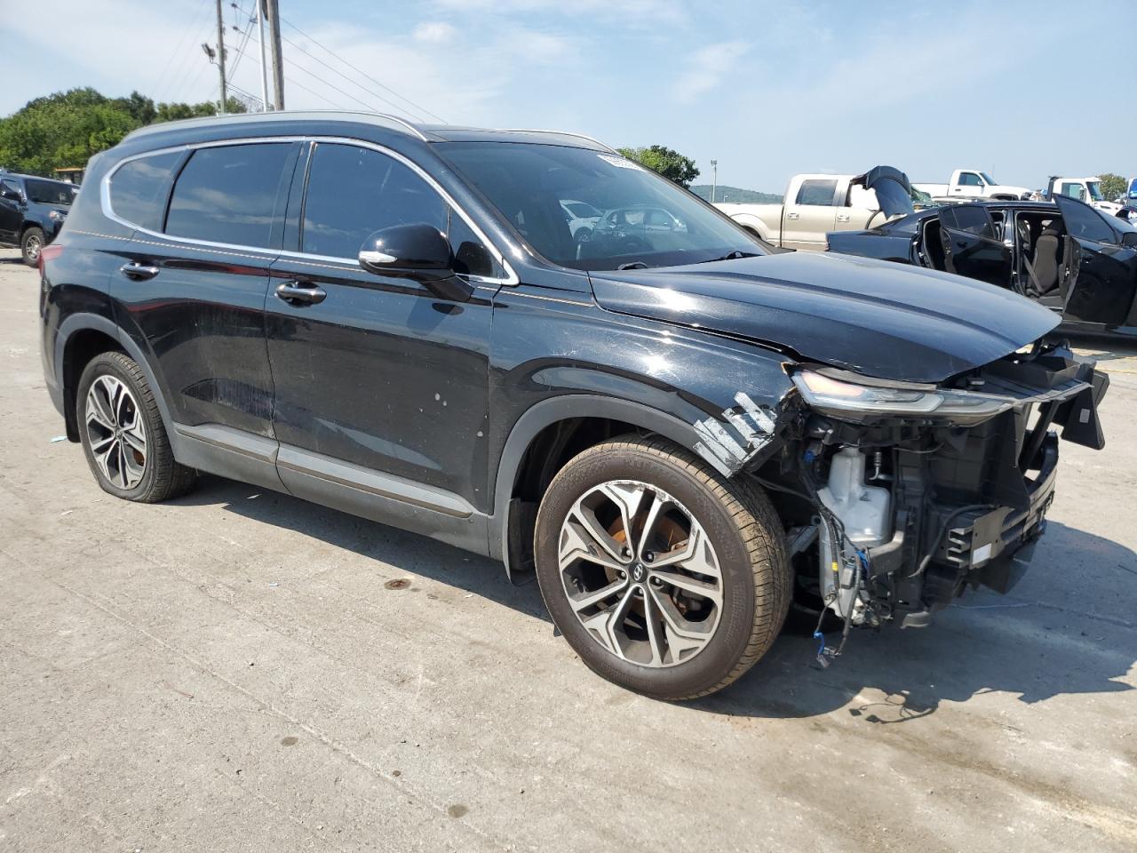 2019 Hyundai Santa Fe Limited - Image 4