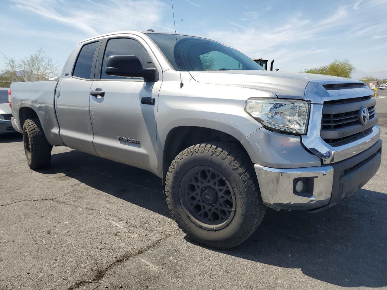 2015 Toyota Tundra Double Cab Sr - Image 4
