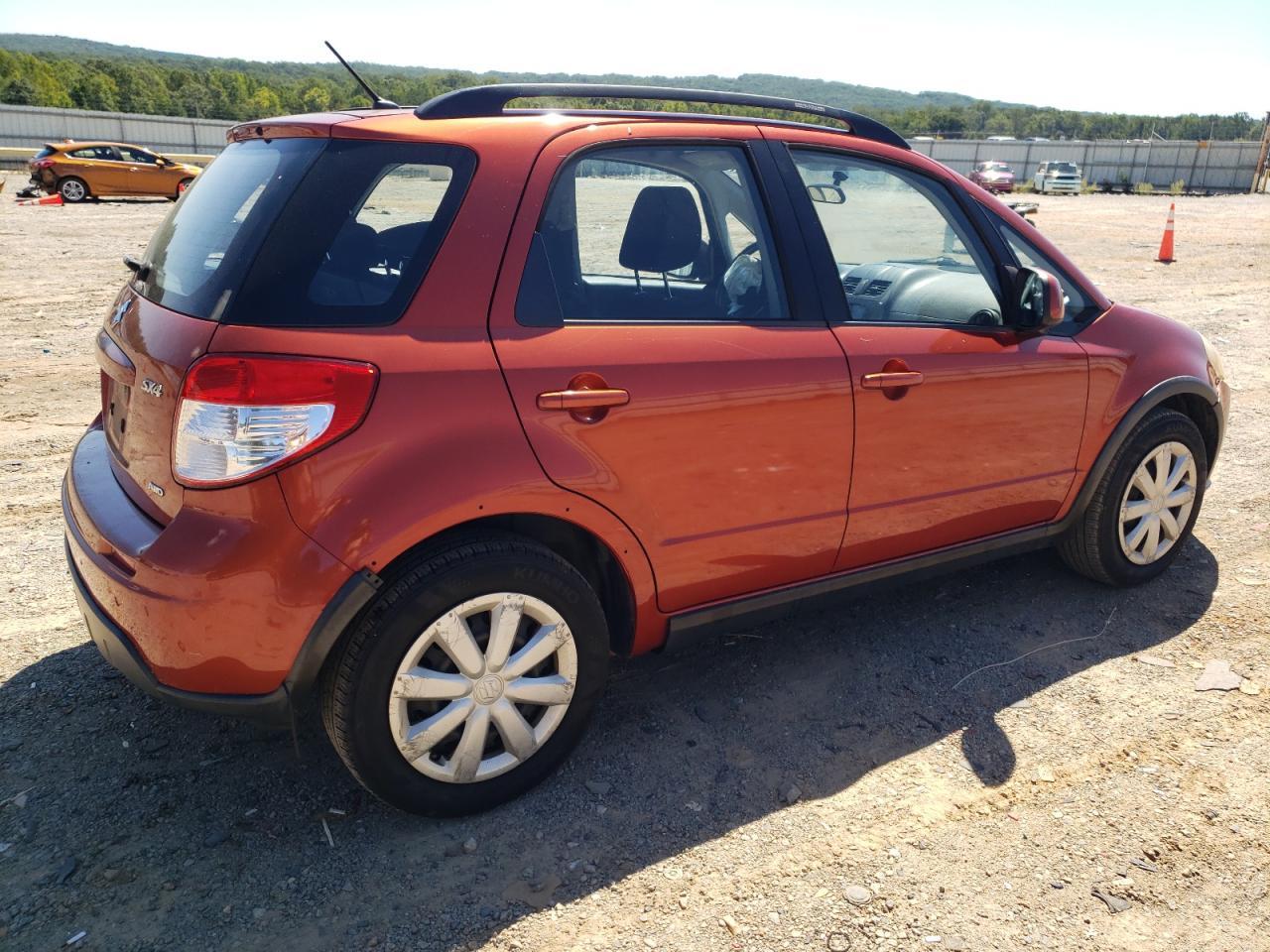 2011 Suzuki Sx4 - Фото 3