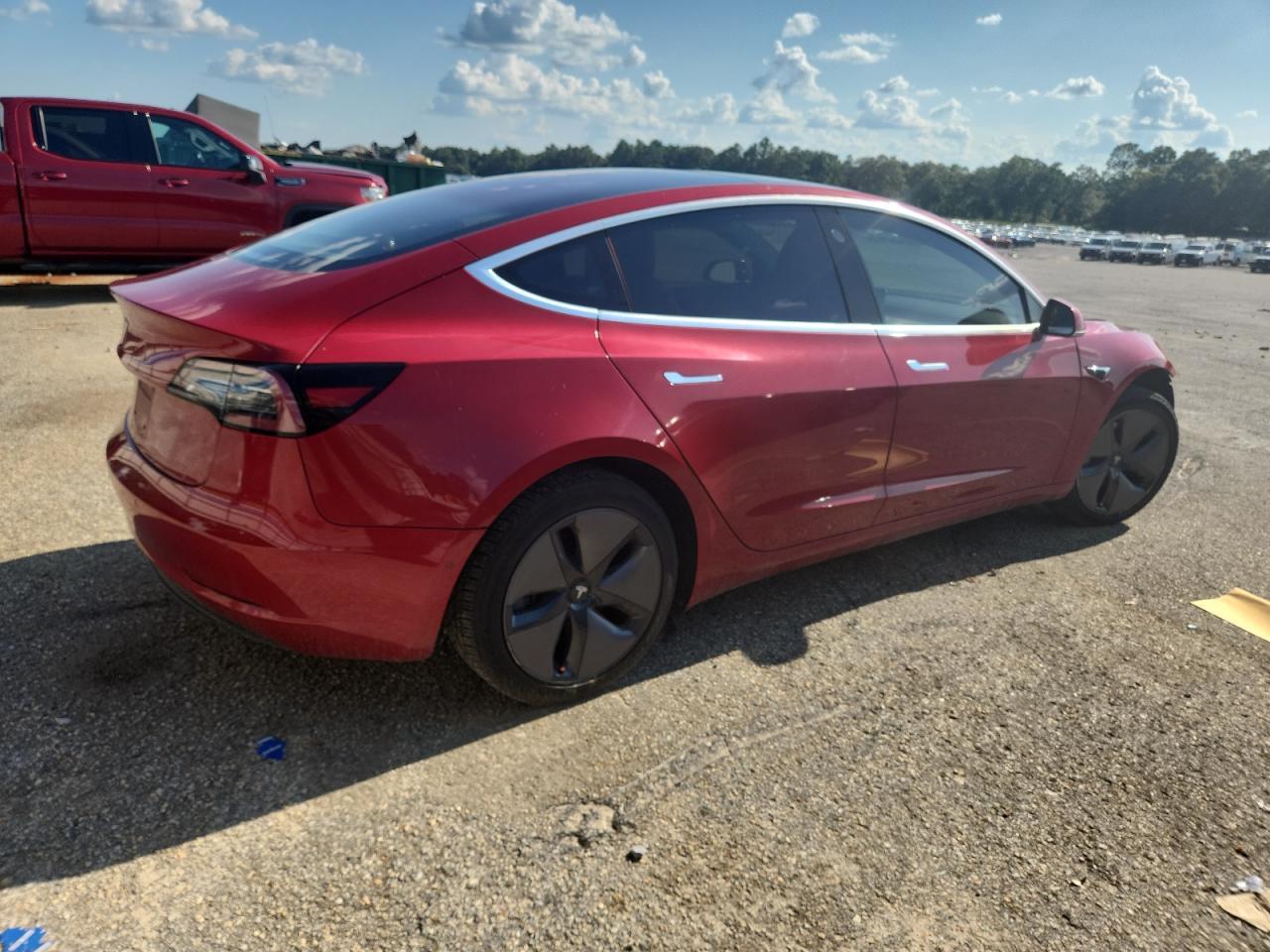 2018 Tesla Model 3 - Фото 3