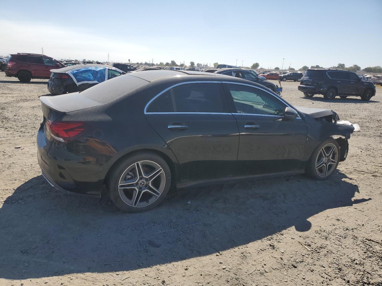 2022 Mercedes-Benz A 220 - Фото 3