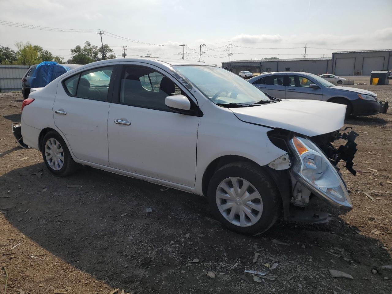 2019 Nissan Versa S - Фото 4