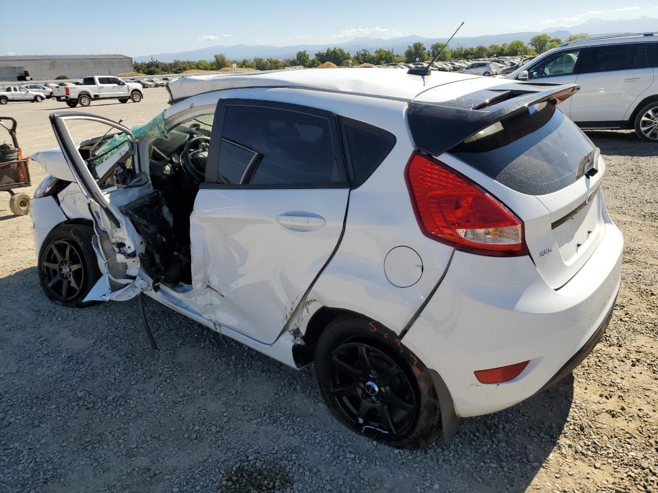 2012 Ford Fiesta Ses - Image 2