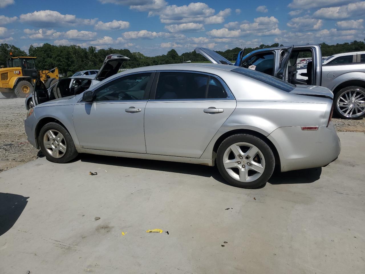 2009 Chevrolet Malibu Ls - Фото 2