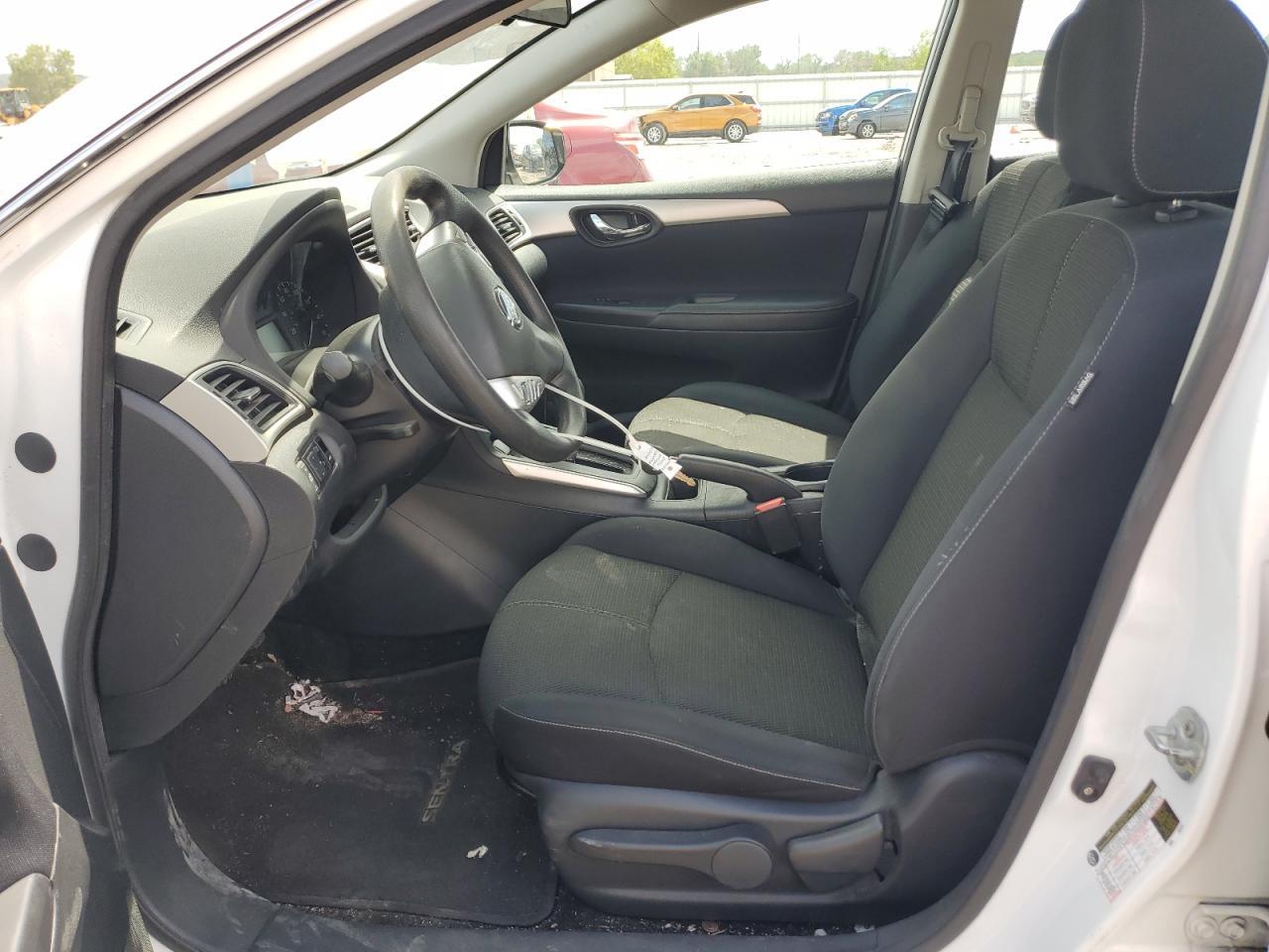 2016 Nissan Sentra S - Фото 7