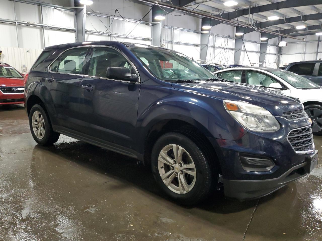 2017 Chevrolet Equinox Ls - Фото 4