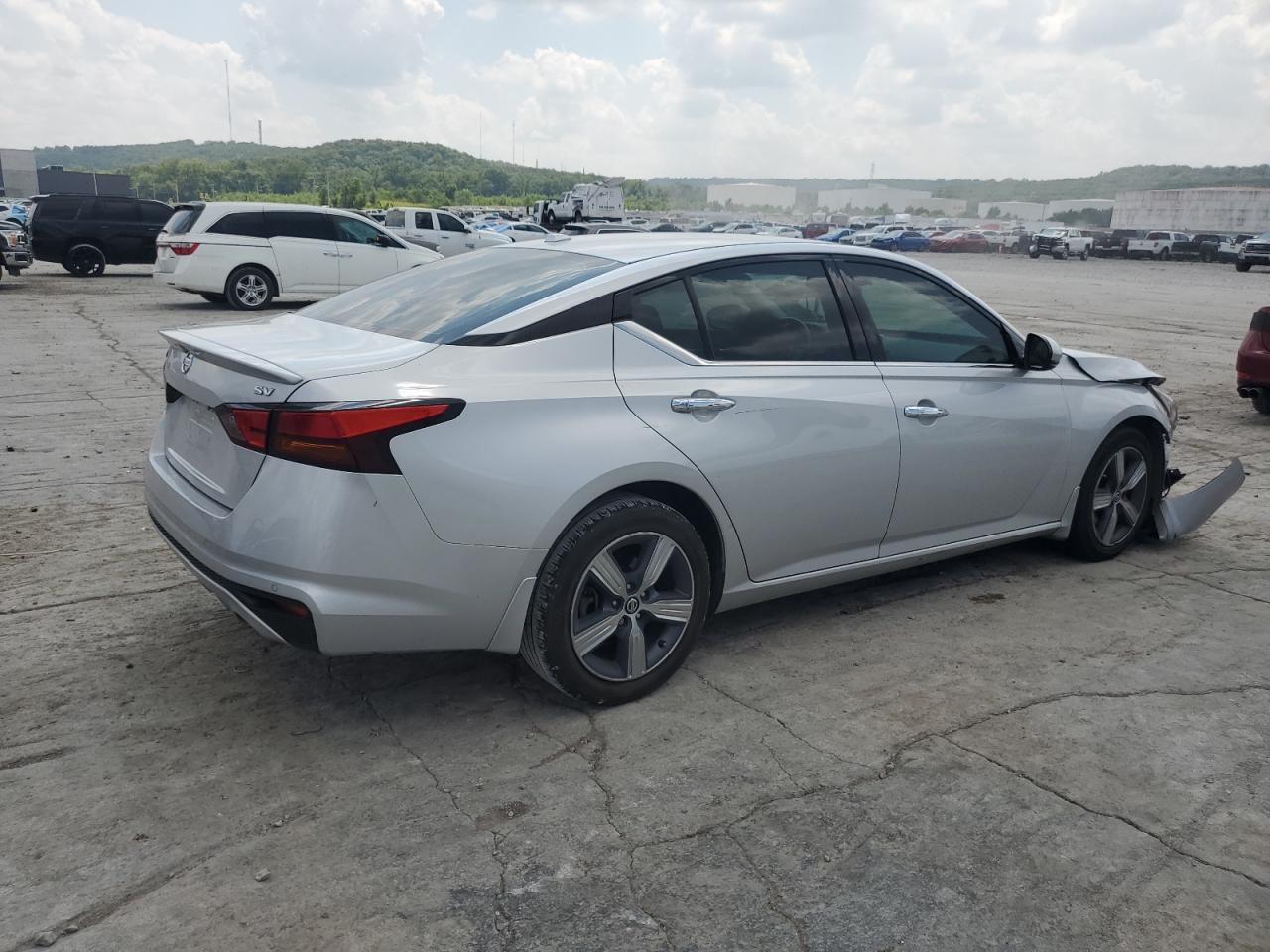 2019 Nissan Altima Sv - Фото 3