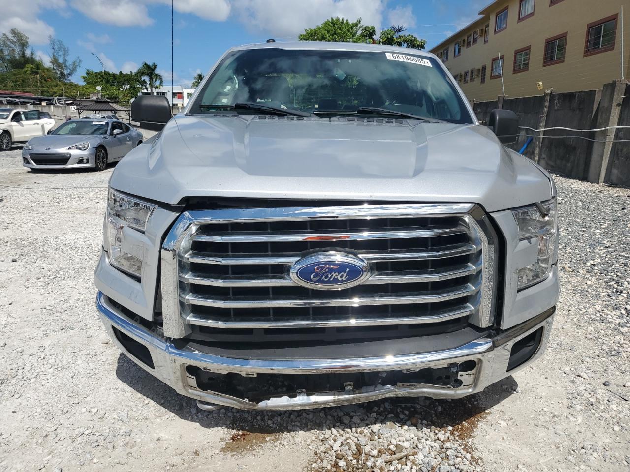 2017 Ford F150 Super Cab - Фото 5