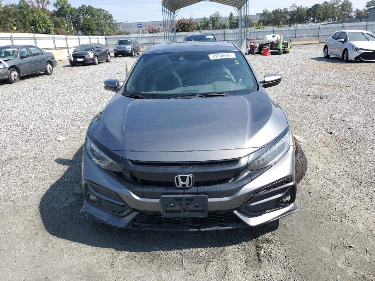 2021 Honda Civic Sport Touring - Image 5