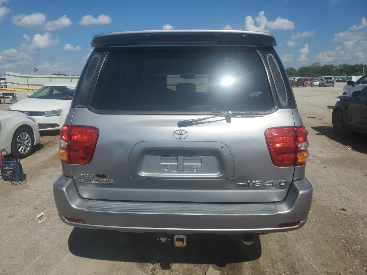 2004 Toyota Sequoia Limited - Фото 6