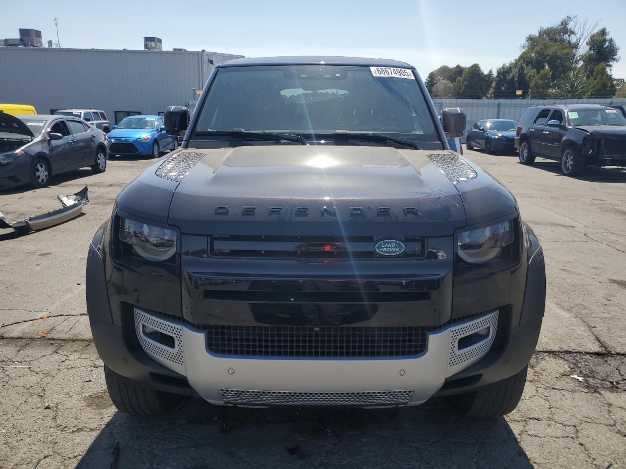 2024 Land Rover Defender 110 S - Image 5