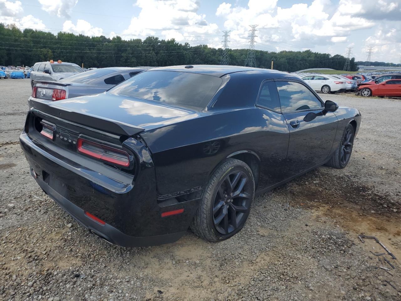 2019 Dodge Challenger Sxt - Image 3