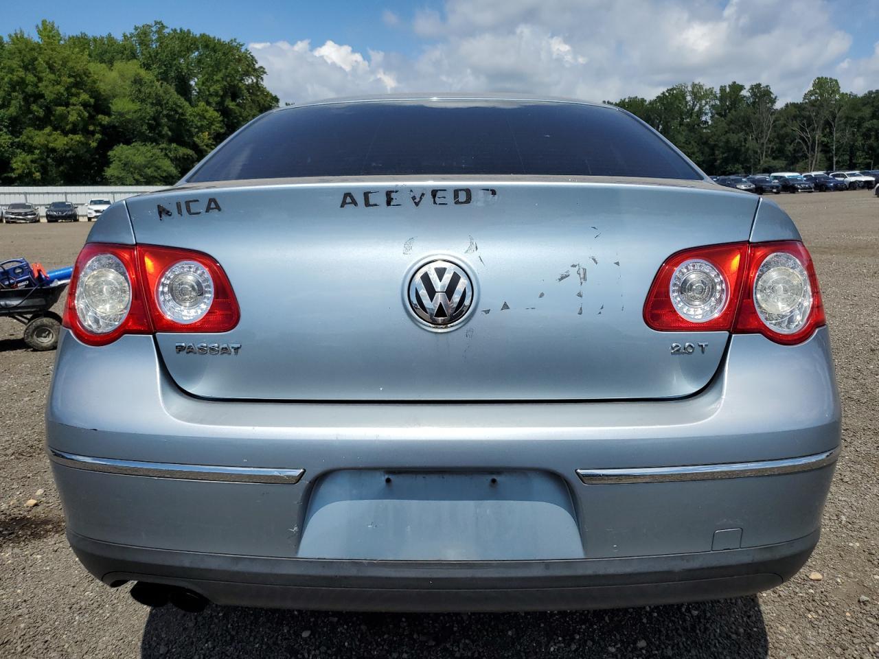 2006 Volkswagen Passat 2.0T - Фото 6