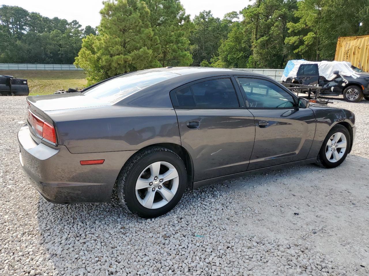 2013 Dodge Charger Se - Image 3