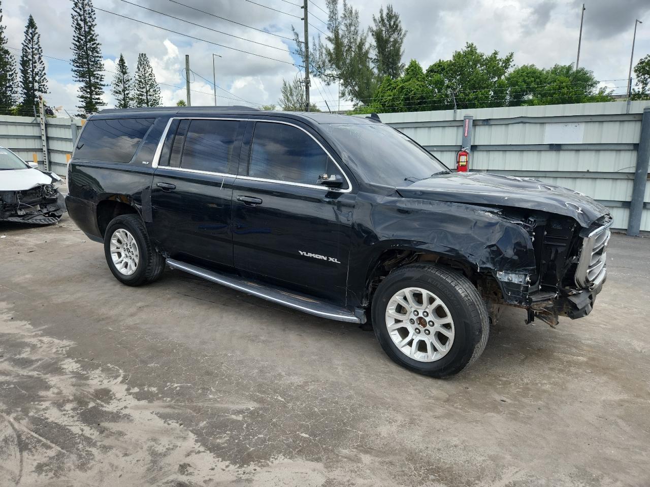 2019 GMC Yukon Xl K1500 Slt - Фото 4
