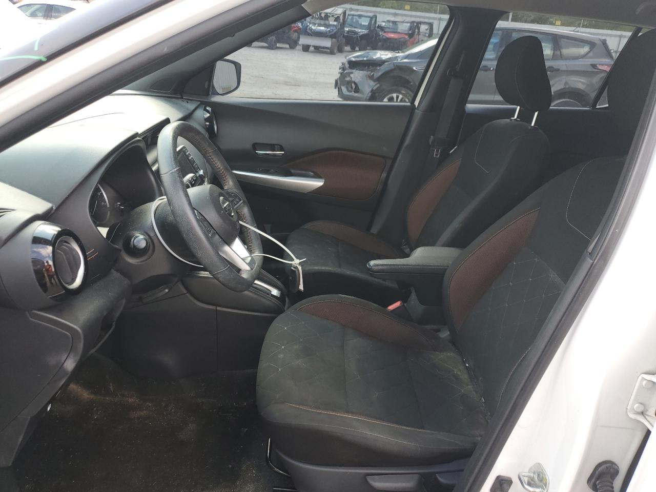 2020 Nissan Kicks Sr - Image 7