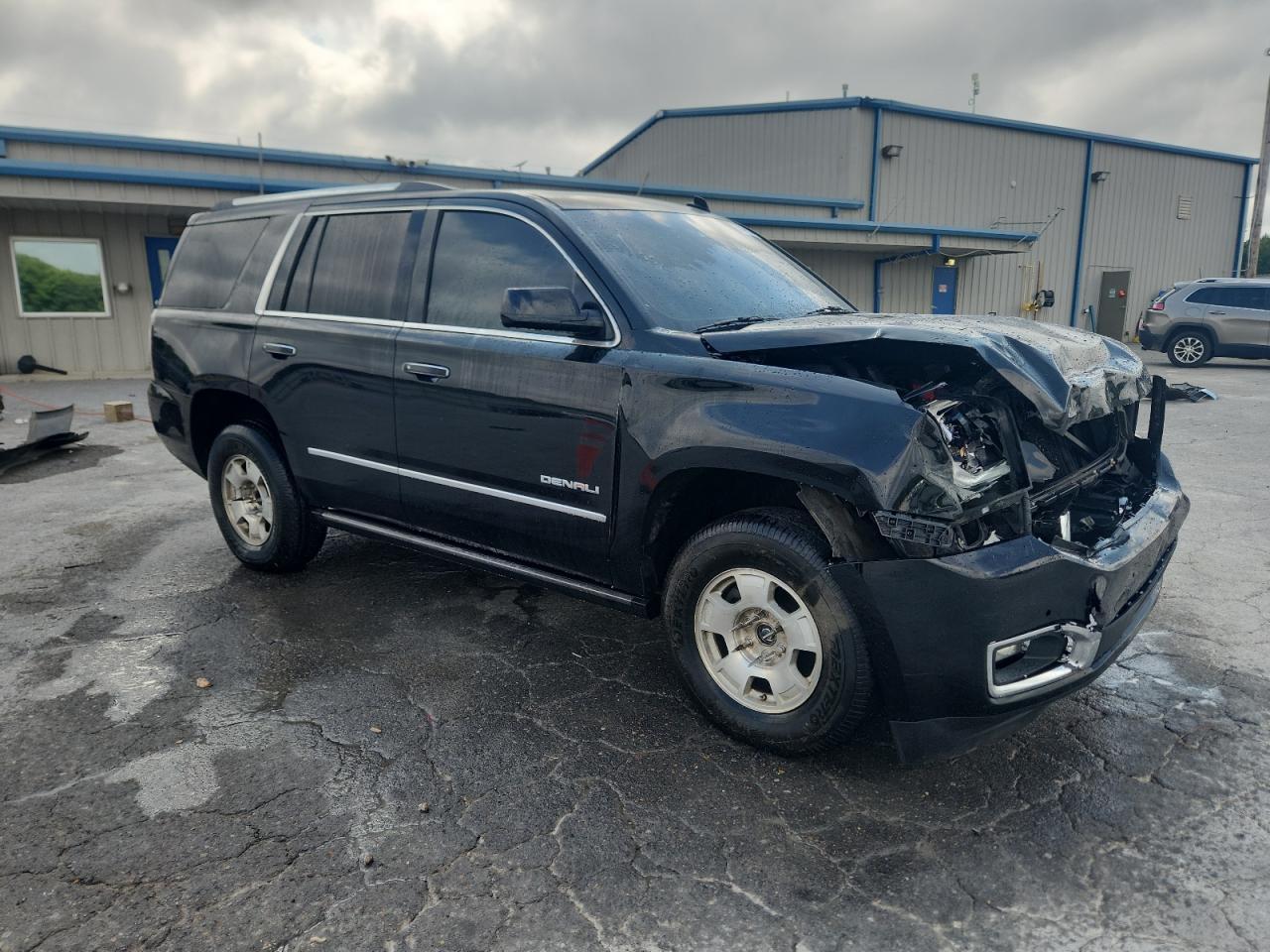 2015 GMC Yukon Denali - Фото 4