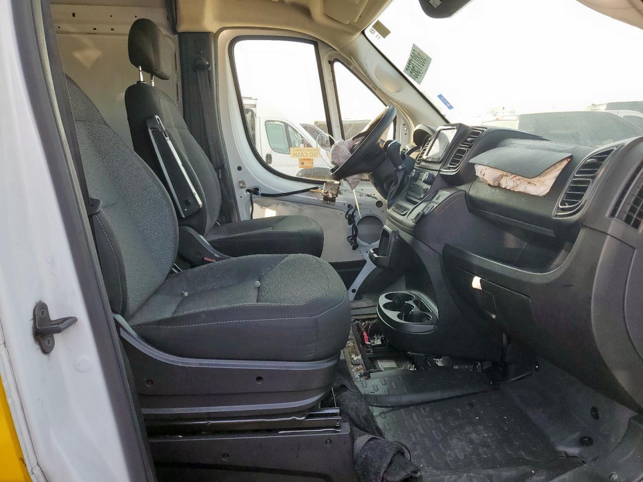 2023 Ram Promaster 1500 Delivery Van - Image 5