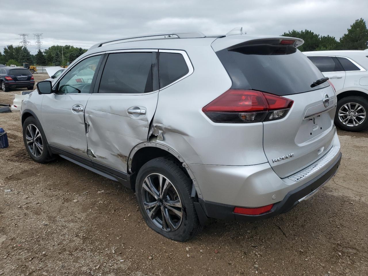 2019 Nissan Rogue - Фото 2