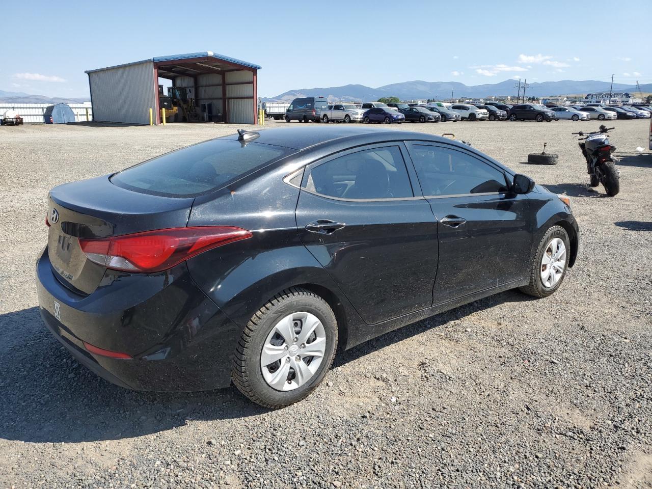 2016 Hyundai Elantra Se - Фото 3