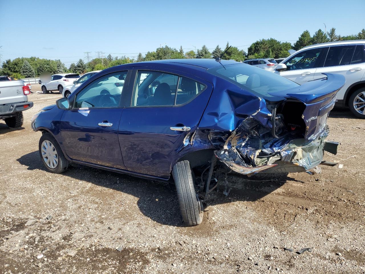 2019 Nissan Versa S - Фото 2