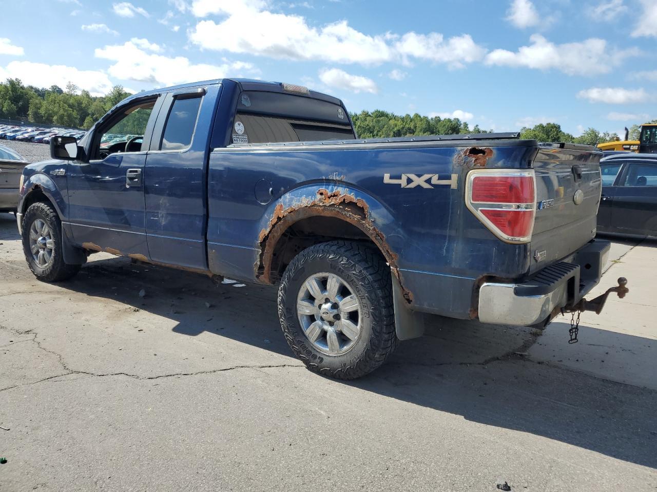 2011 Ford F150 Super Cab - Фото 2