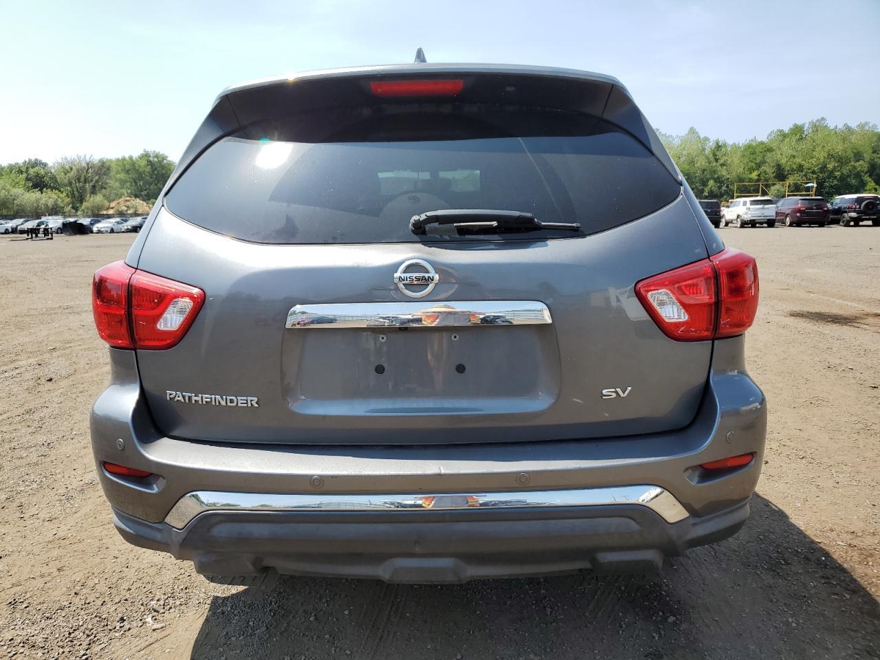 2019 Nissan Pathfinder S S - Фото 6