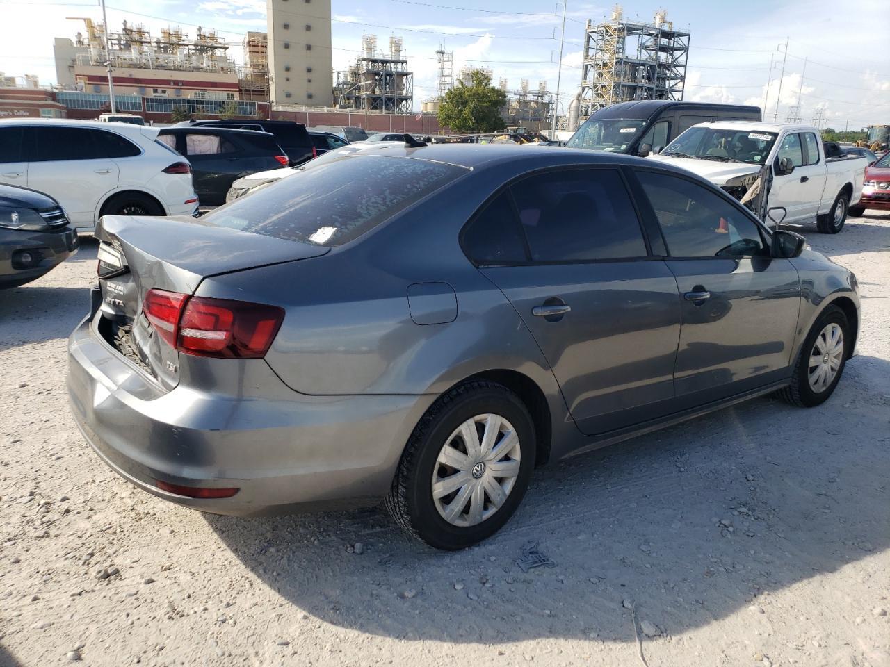 2016 Volkswagen Jetta S - Фото 3