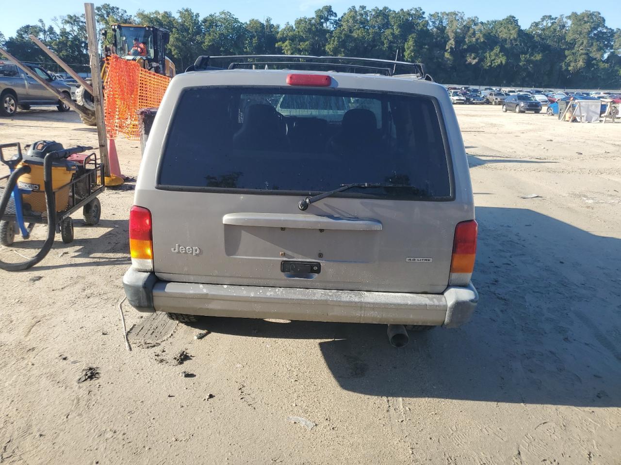 2000 Jeep Cherokee Sport - Image 6