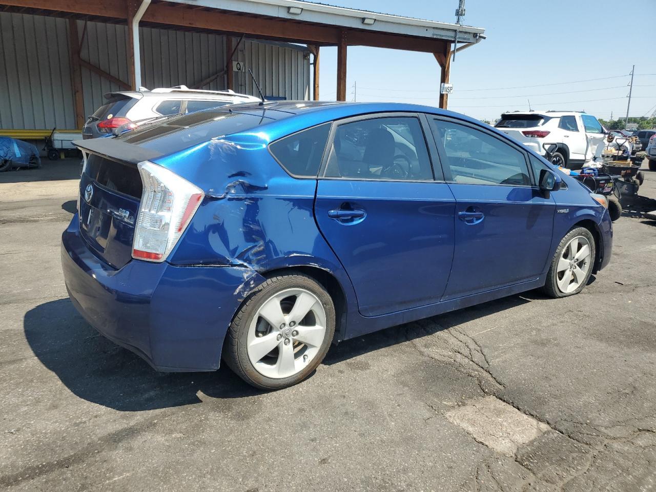 2010 Toyota Prius - Фото 3