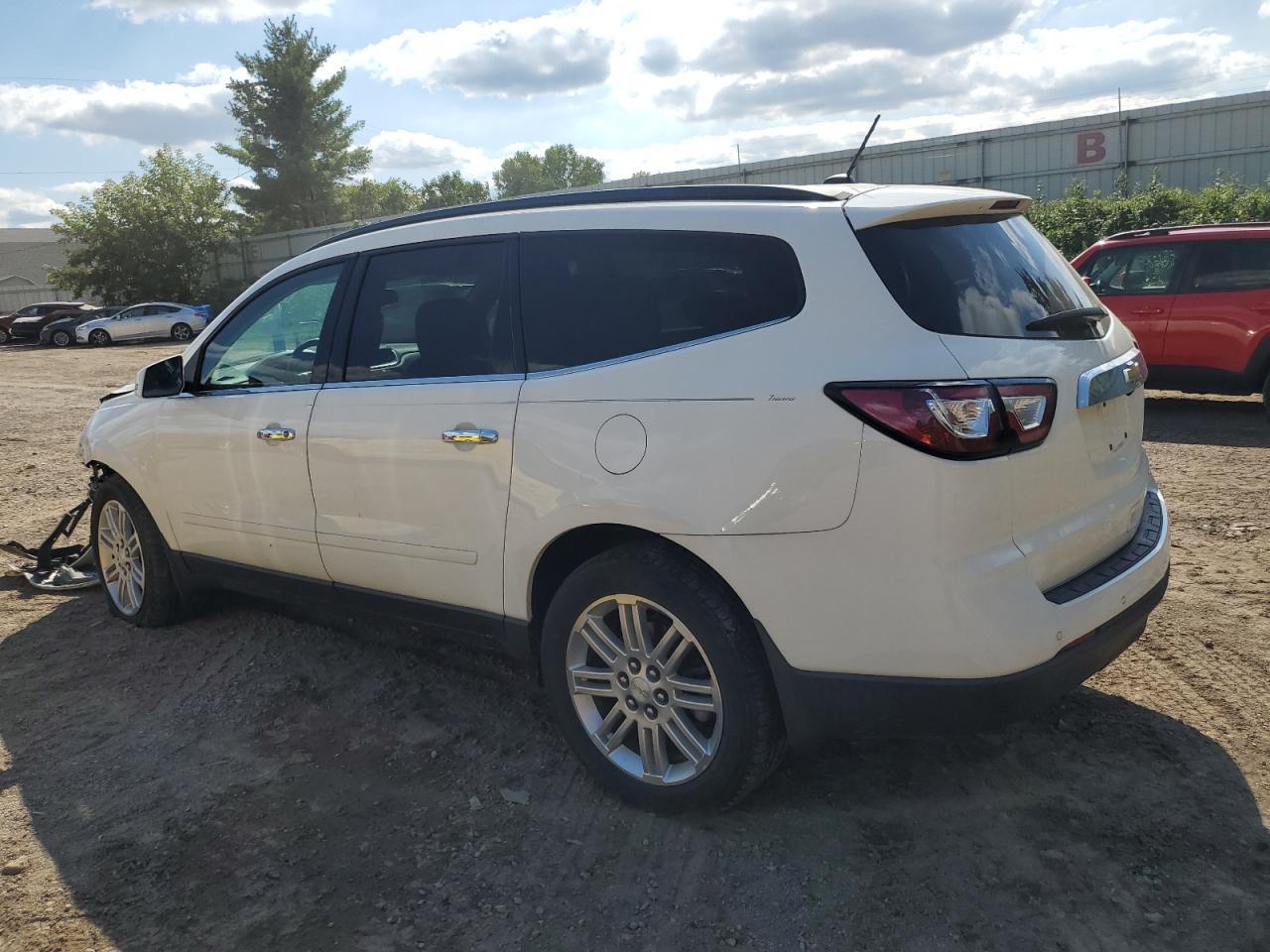 2015 Chevrolet Traverse Lt - Фото 2