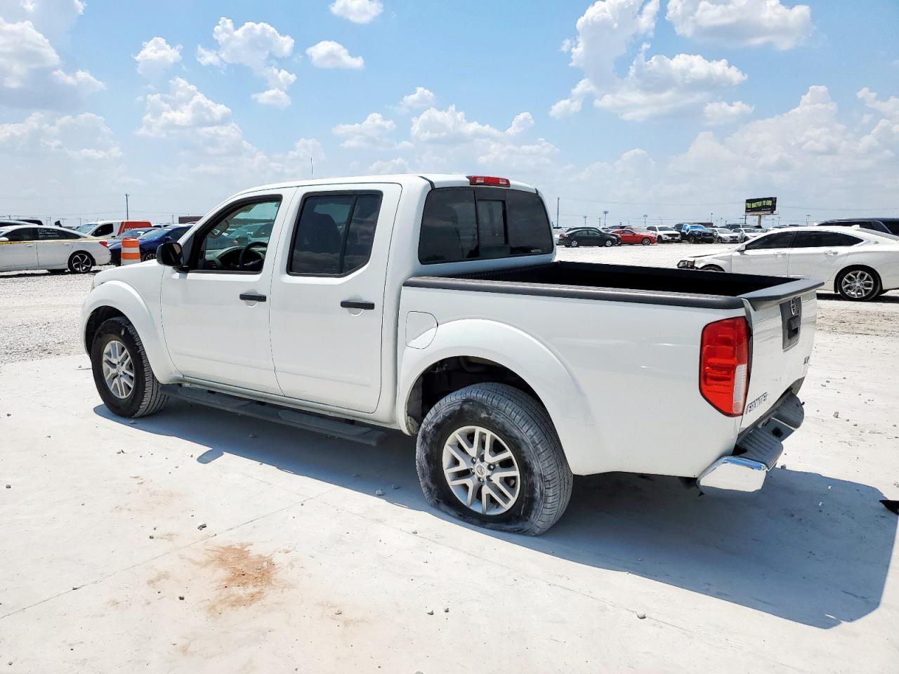 2016 Nissan Frontier S - Image 2