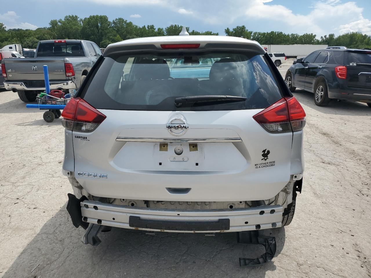 2017 Nissan Rogue S - Фото 6