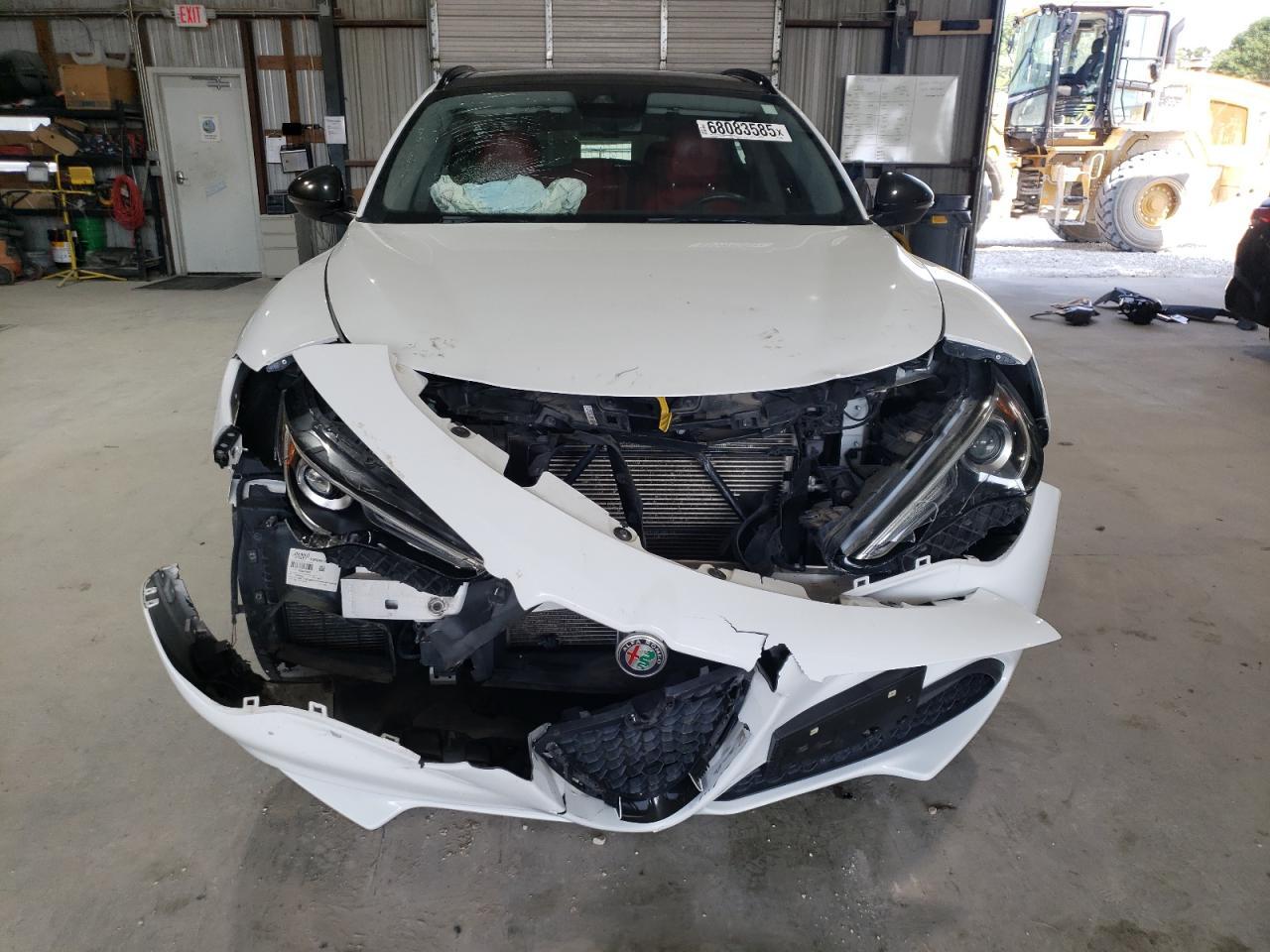 2020 Alfa Romeo Stelvio Ti - Image 5