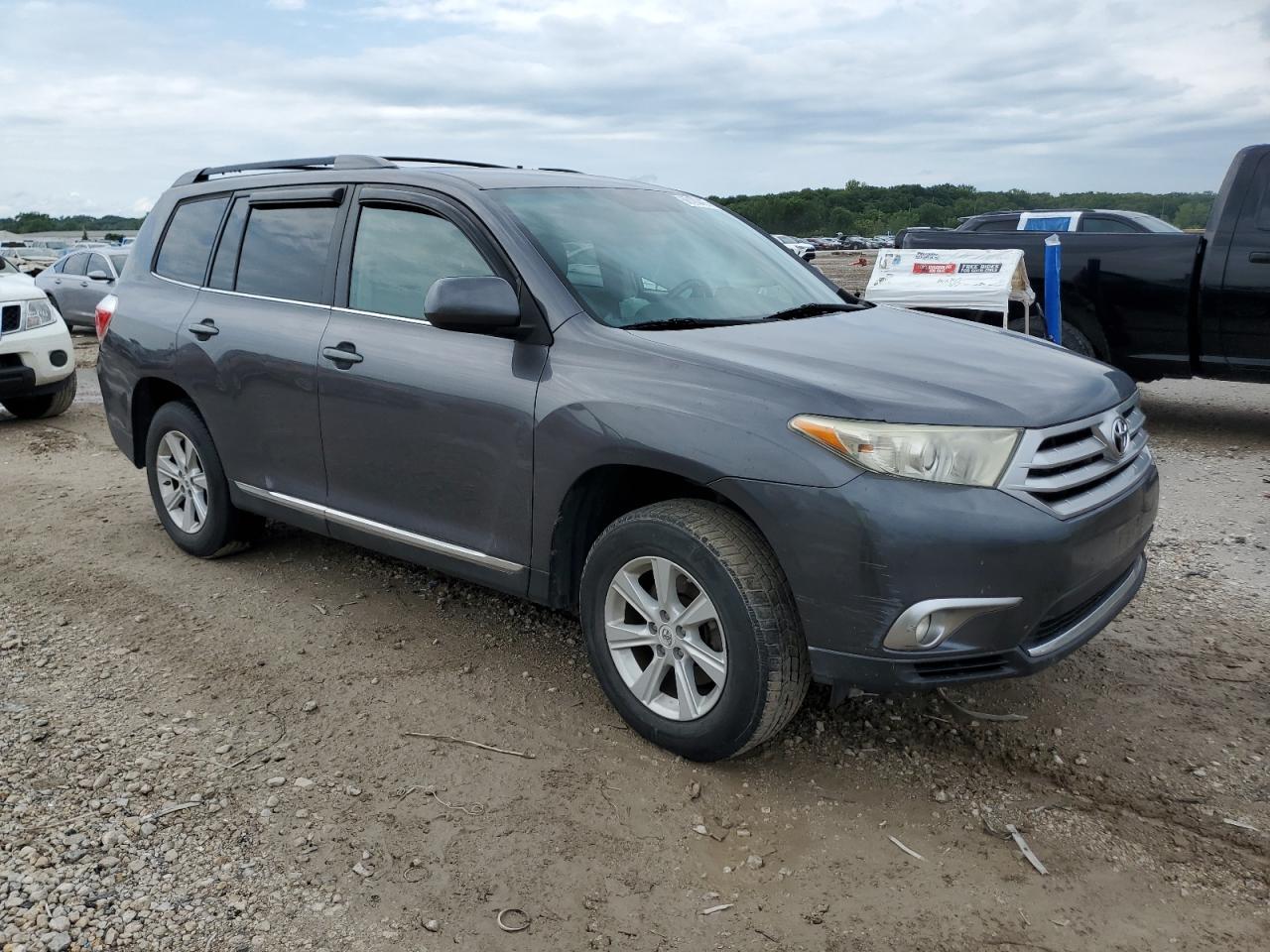 2011 Toyota Highlander Base - Фото 4