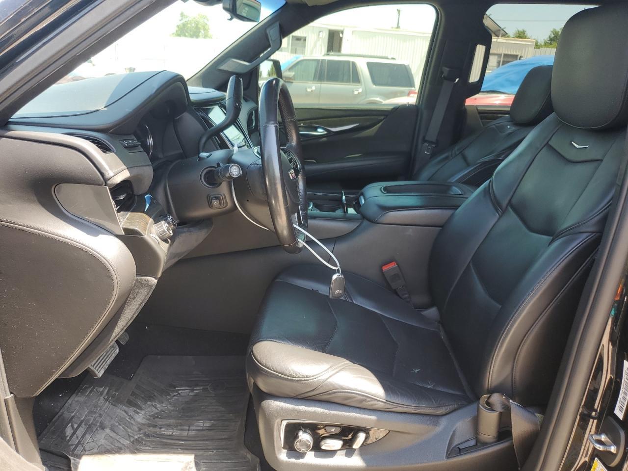 2019 Cadillac Escalade Platinum - Image 7
