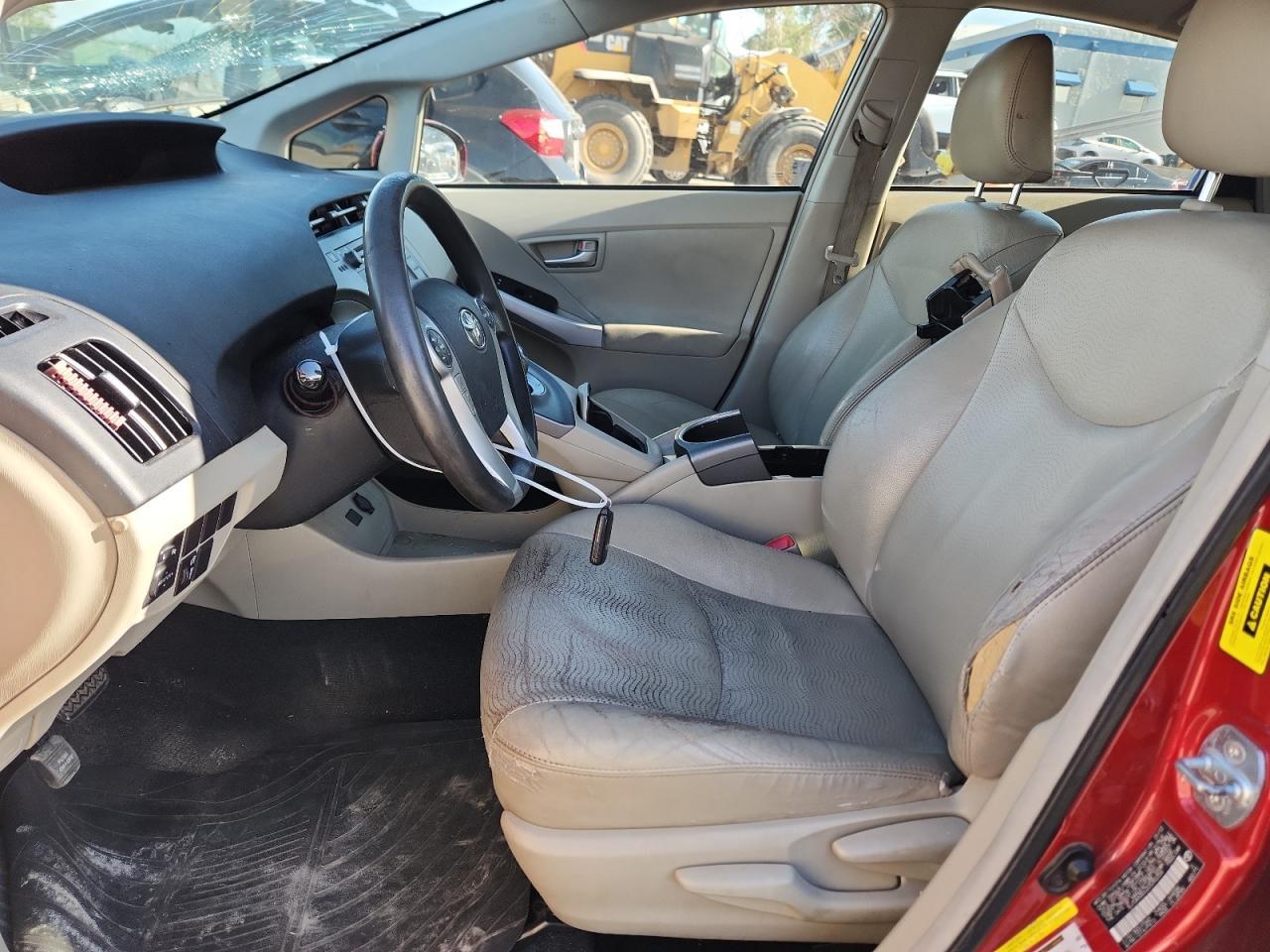 2012 Toyota Prius - Фото 7